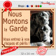 Photo personnalisable, plaque pluriel portail beige sable "Nous Montons la Garde, risques périls" look plaque de rue 32 cm