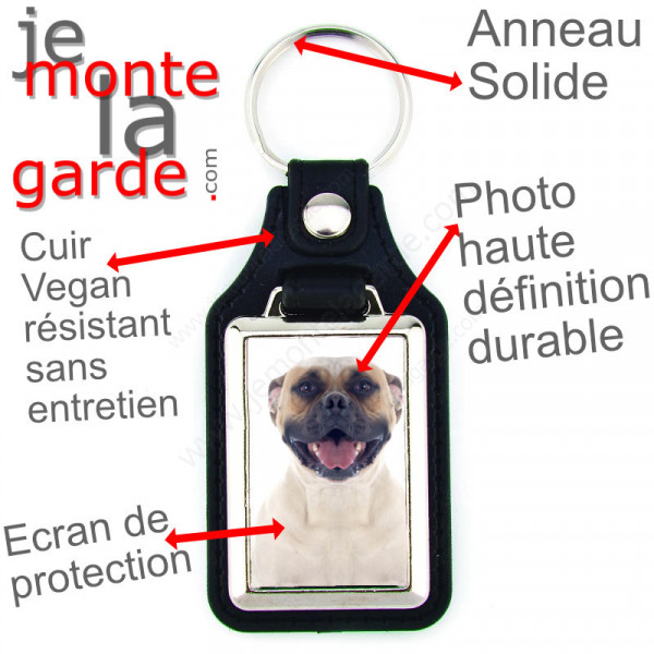 Porte-clés en cuir vegan et support en métal, avec la photo de votre Bouledogue Américain blanc et fauve, idée cadeau Boulam