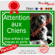 Photo personnalisable, plaque pluriel portail Vert Gazon "Attention aux Chiens, risques périls" look plaque de rue