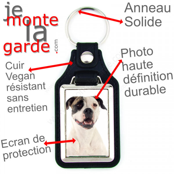 Porte-clés en cuir vegan et support en métal, avec la photo de votre Bouledogue Américain blanc et bringé, idée cadeau Boulam